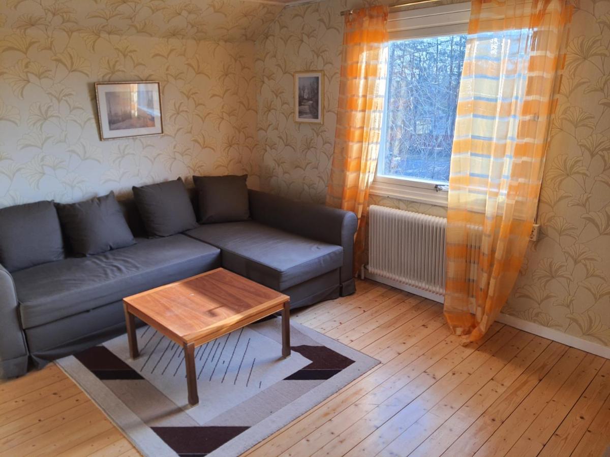 Liten Laegenhet 2 + 2 Pers Fagelfors ภายนอก รูปภาพ