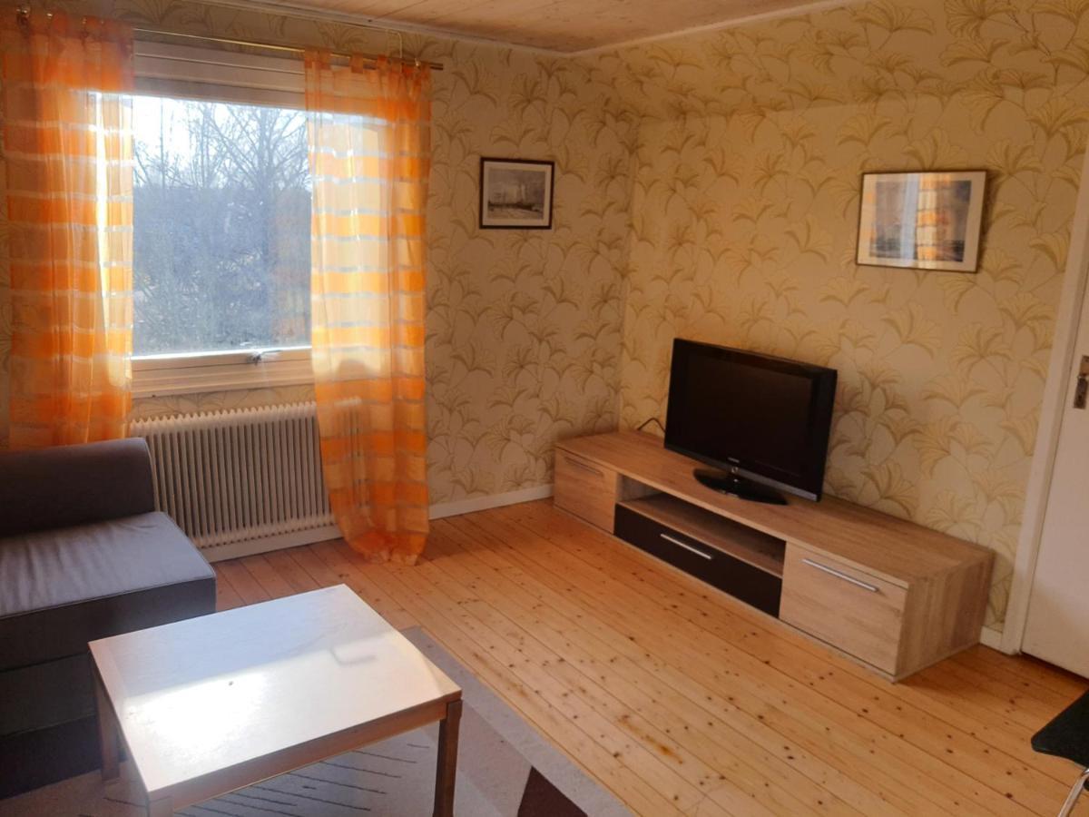 Liten Laegenhet 2 + 2 Pers Fagelfors ภายนอก รูปภาพ